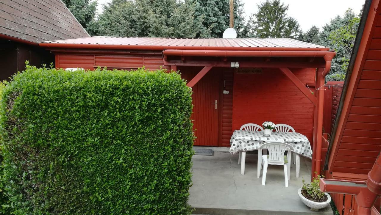Kéri Apartman Mosonmagyarovar Bagian luar foto